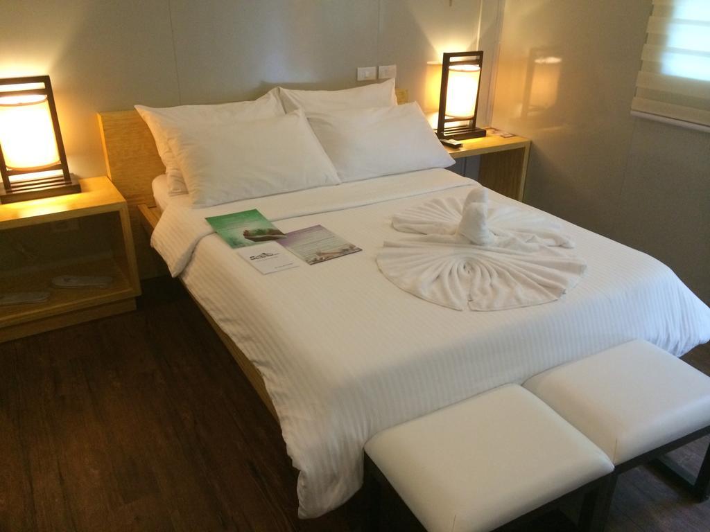 Shore Time Hotel - Annex Balabag  Eksteriør billede